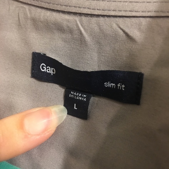 Gap Button Down - Picture 3 of 3